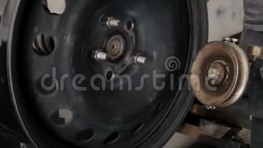 汽车修理<strong>服务站</strong>汽车修理车轮